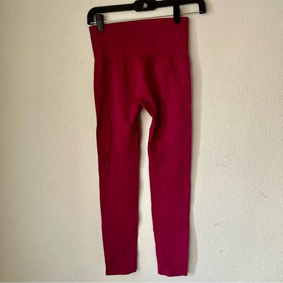 Golds‎ Gym  High-Waisted Seamless Leggings - Picture 2 of 9